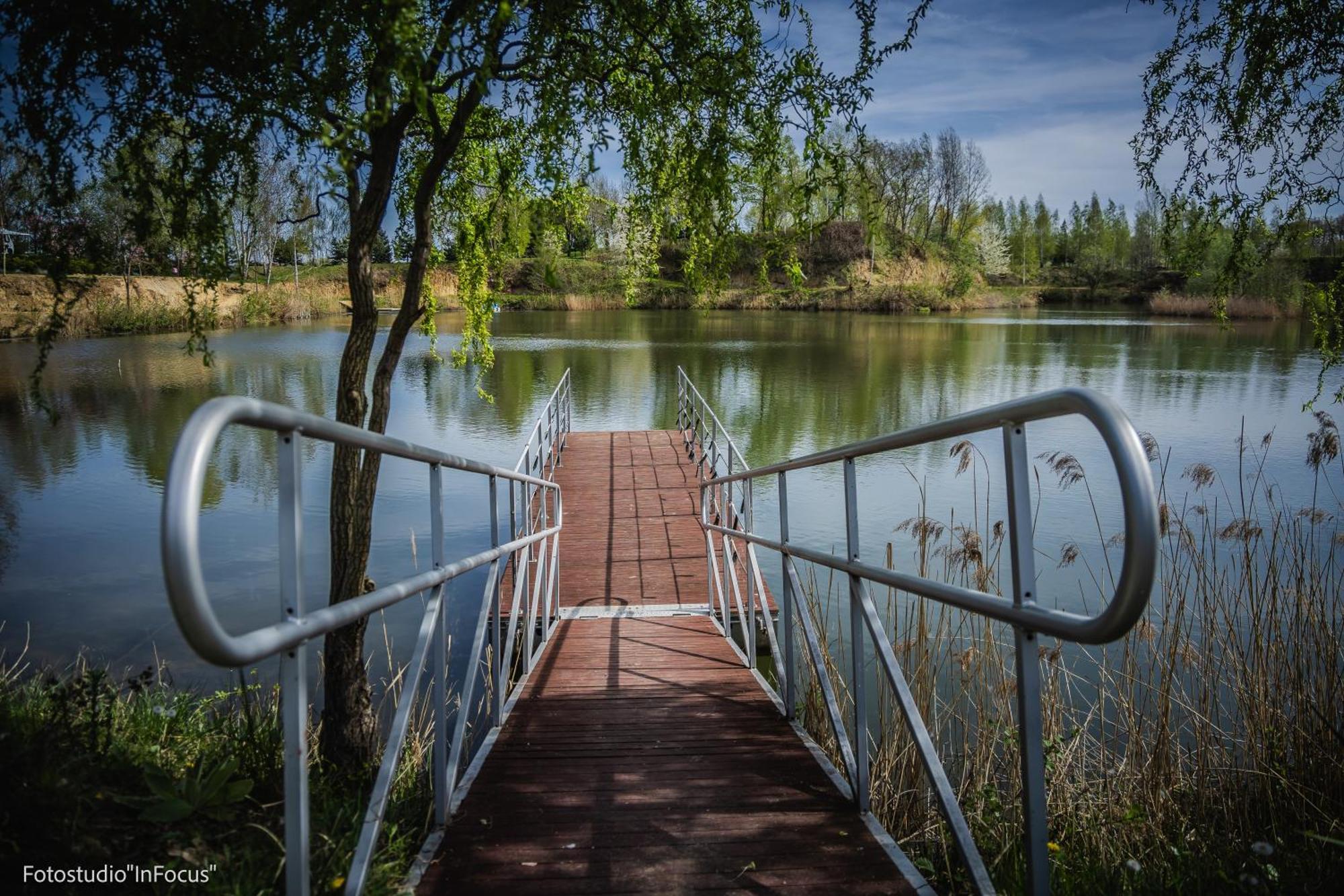 Forteca, Pokoje Goscinne Nad Stawem Dzierżoniów Exteriör bild