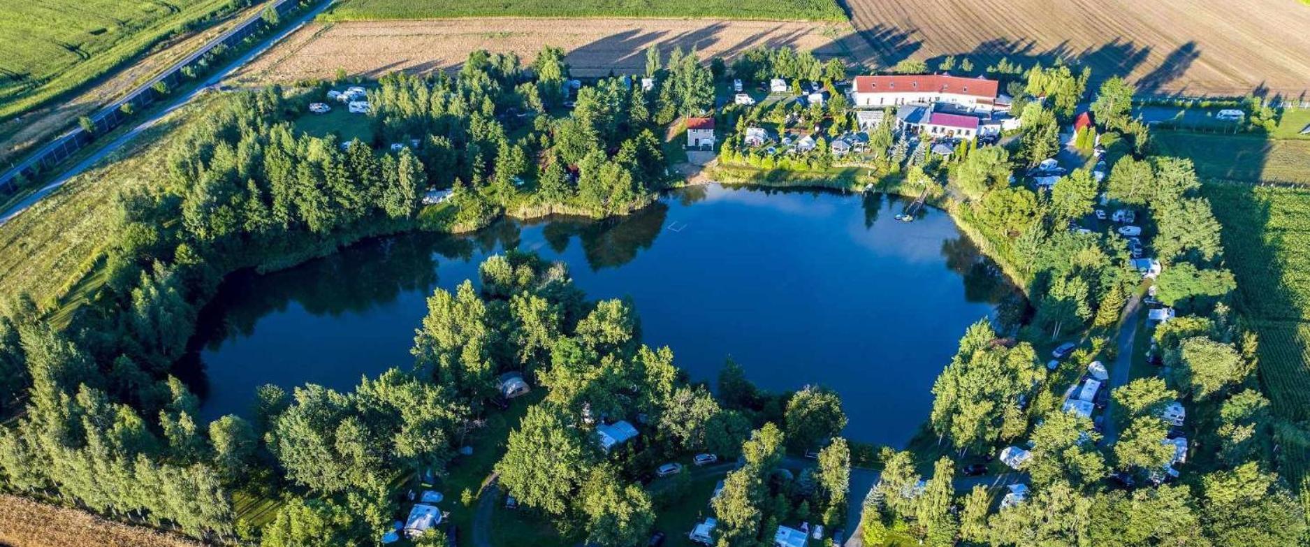 Forteca, Pokoje Goscinne Nad Stawem Dzierżoniów Exteriör bild